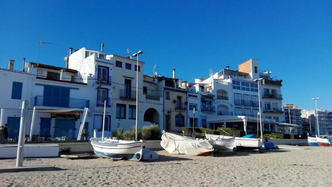 Puerto Costa Brava Apartments Blanes Bagian luar foto